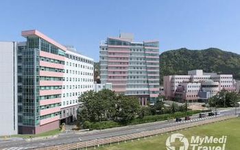 对比关于Kameda Medical Center提供的 位于 日本泌尿学的评论、价格和成本| M-JA1-1