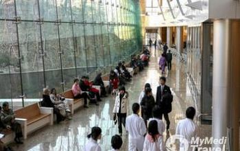 Compare Reviews, Prices & Costs of Orthopedics in South Korea at Samsung Medical Center | M-SO8-6