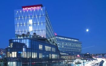 Compare Reviews, Prices & Costs of Ophthalmology in Turkey at Memorial Bahcelievler Hospital | M-TU4-292